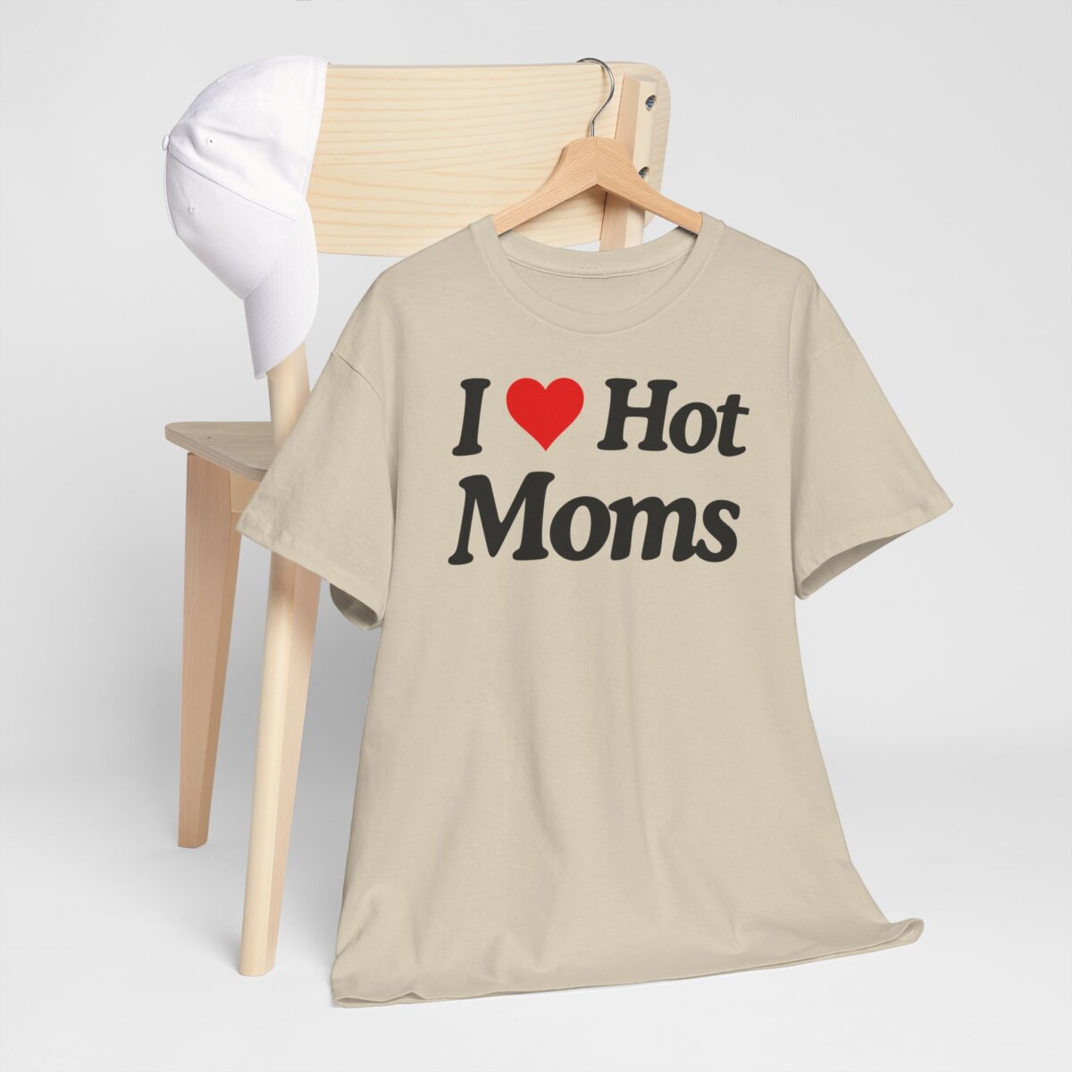 I ❤️ moms | Frontprint | Unisex Fit | Heavy Cotton Tee – Bild 5